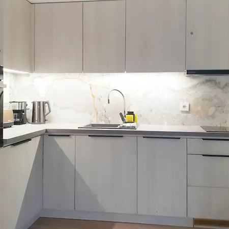 דירה - Haven In The Heart Of *